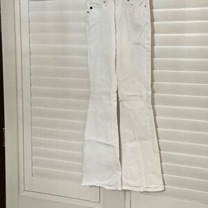 Elegant White Flare Jeans for Women